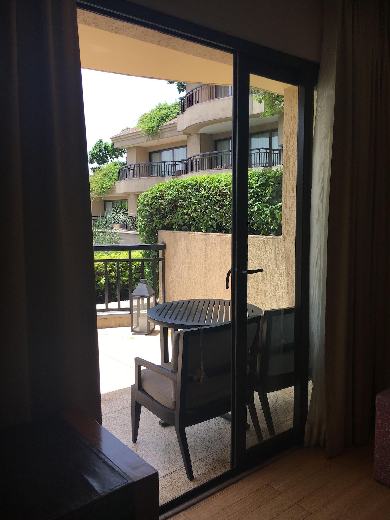 Taj Surajkund Resort & Spa, Delhi Ncr Faridabad Exterior photo A view of the balcony of a room at the hotel