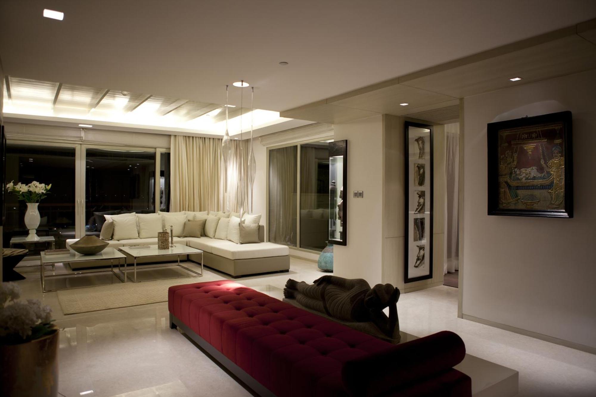 Taj Surajkund Resort & Spa, Delhi Ncr Faridabad Room photo A living room with indirect lighting