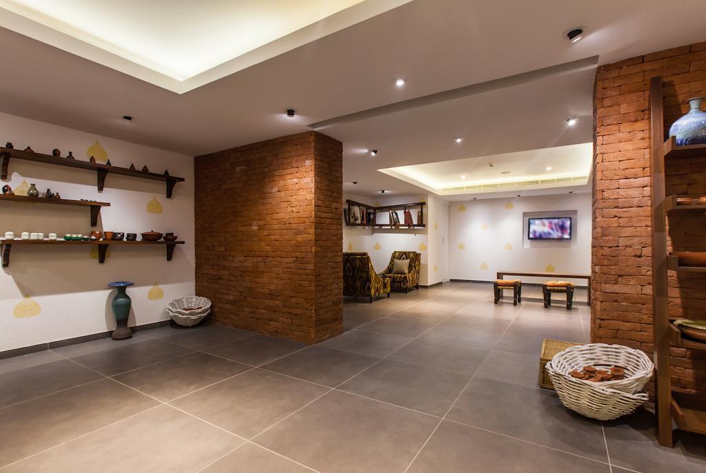 Taj Surajkund Resort & Spa, Delhi Ncr Faridabad Exterior photo The interior of the hotel